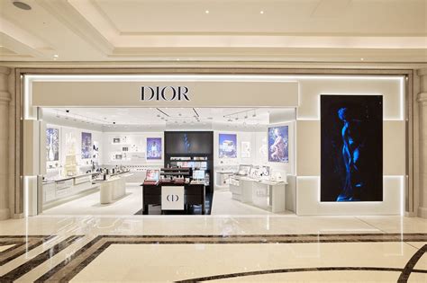 made in macau christian dior